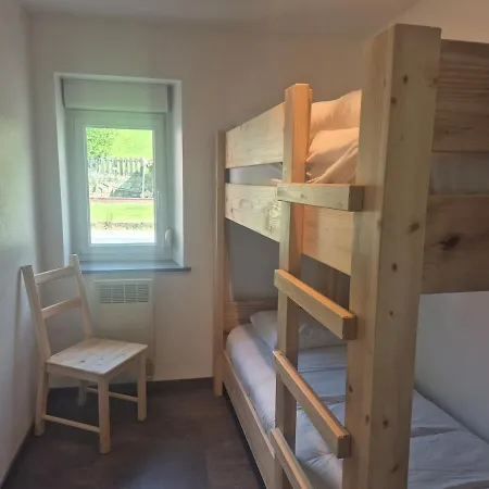 Apartman Le Numero 4, New Cosy