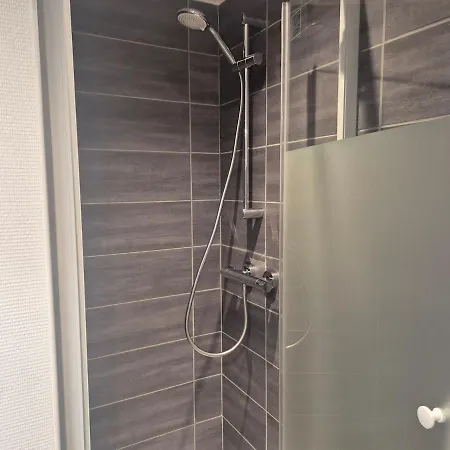 Apartman Le Numero 4, New Cosy